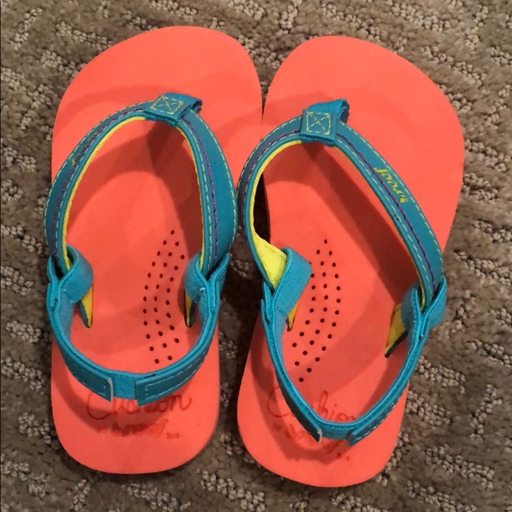 Reef kids sandals NWOT Sz 3/4